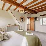 3 Bed In Richmond Oc-91578 펜션